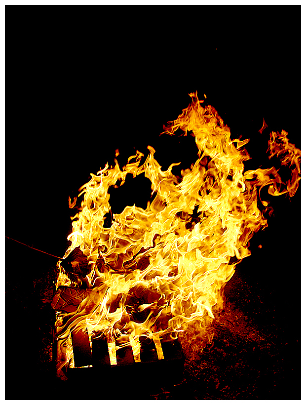 dragon_fire_by_some_punk_next_door