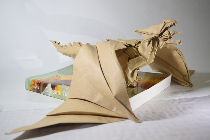 light_dragon_by_palaeorigamipete